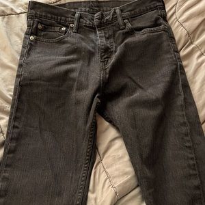 Mens black Levi skinny jeans.  Size 29x32